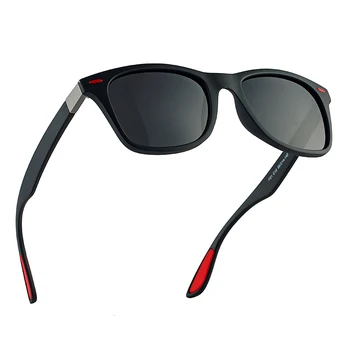 Men Polarized Square Rivet Frame Sunglasses