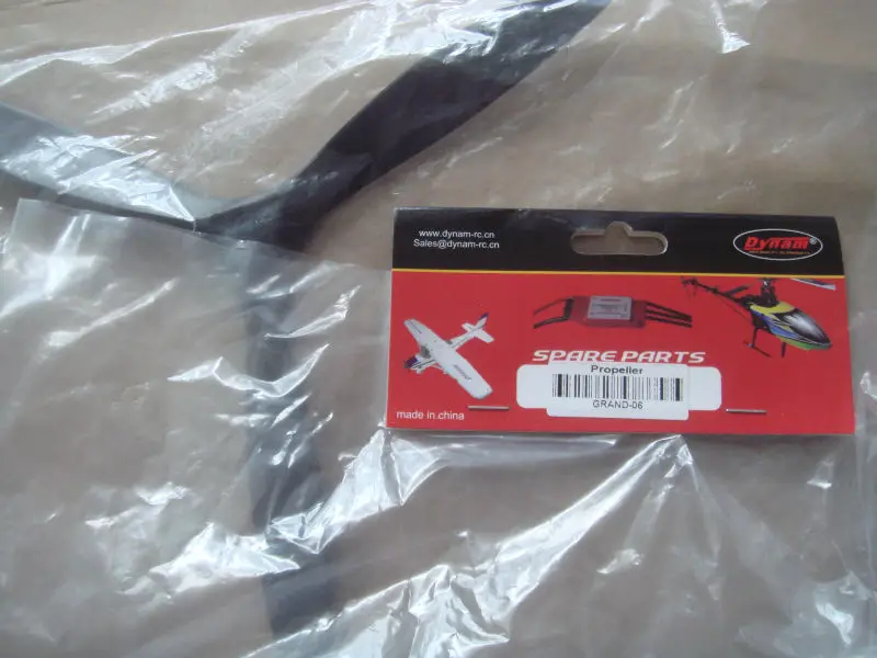 

Dynam 8*6*3 propeller for Cessna 310 Catalina PBY and Spitfire 900mm