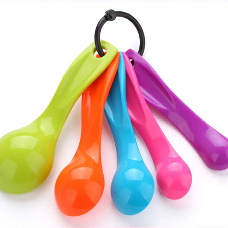 Different Size and Colors Measuring Spoons in PP Plastic Material