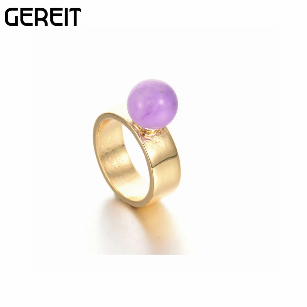 gold ring round design