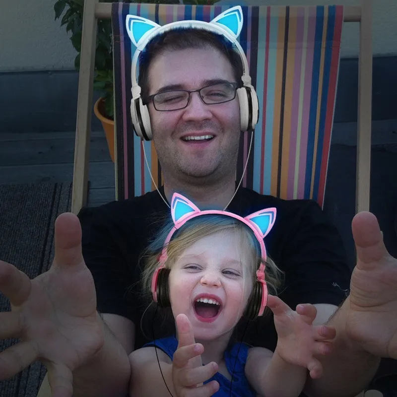 Wireless Bluetooth Cat Ear Headphones Foldable Glowing LED light Cosplay Gaming Headset Halloween Gift for Girls Kids Phones