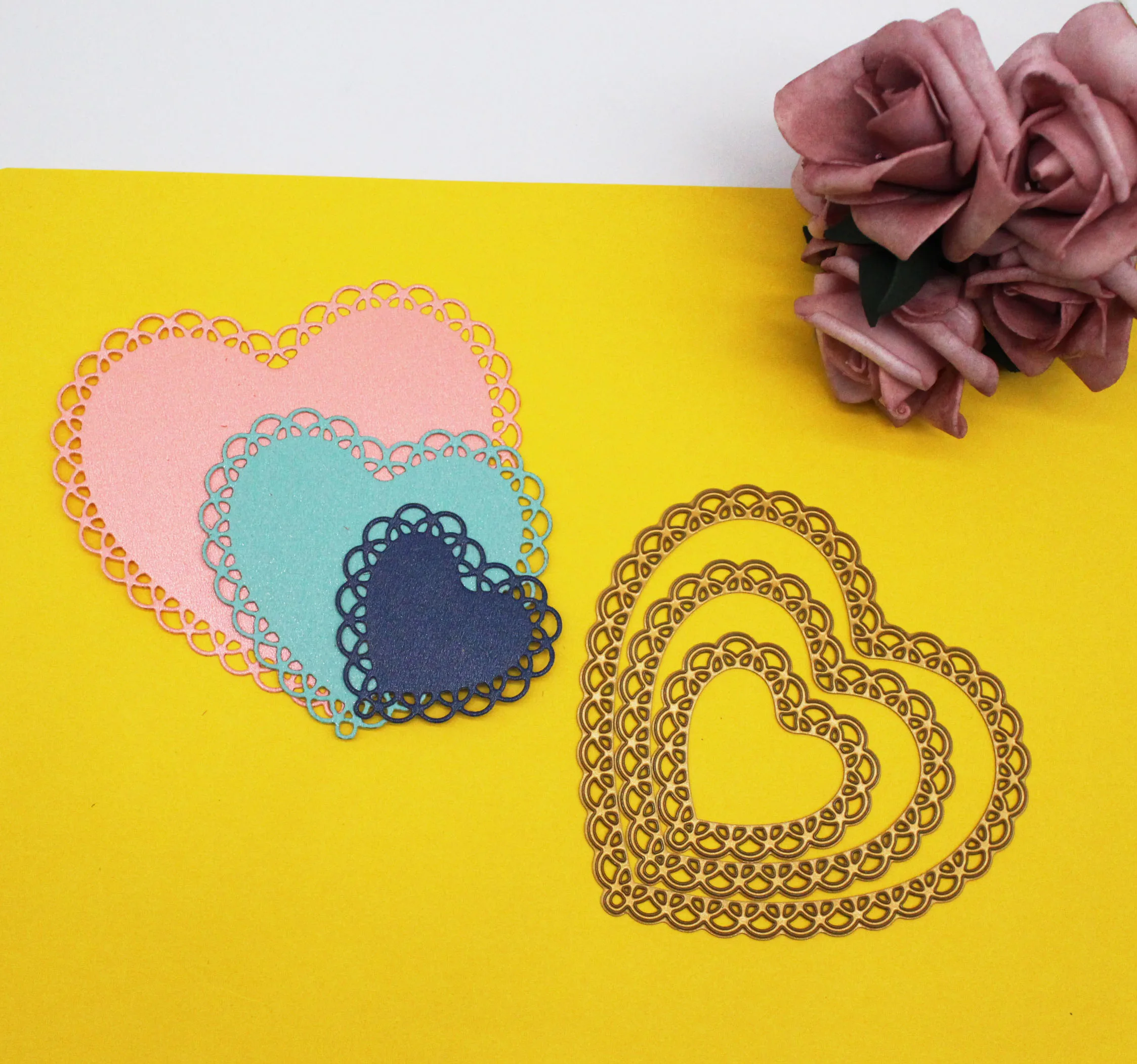 

3pcs flower lace heart Cut Dies For Making Wedding/Birthday Card decor Scrapbooking Photo Paper Decorative Craft Embossing 2019