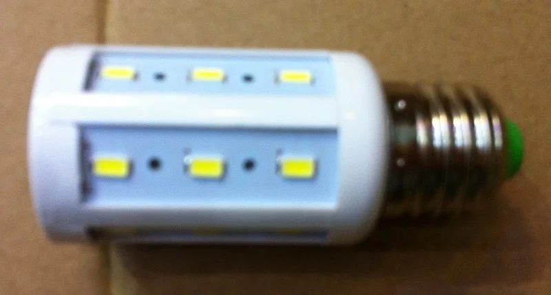 Lampada E27 220 V SMD 5730 7 W 24 leds bombilla de maíz Led lámpara lamparas solar luces del punto blanco cálido blanco frío con número de seguimiento