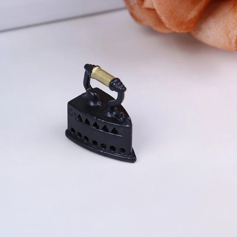 لطيف 1:12 مقياس بيت الدمية مصغرة الحديد مع الكي مجلس مجموعة الكلاسيكية مسرحية الأثاث لعب الإبداعية الأطفال هدايا