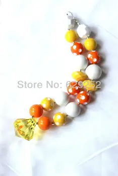

10PCS Halloween chunky bubblegum bead necklace candy corn orange white yellow girls chunky bead necklace for girls fall CB161
