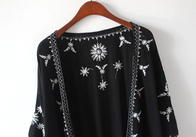 Cheshanf 2019 Summer Beach Kimono Cardigan Lace Embroidery Beach Sunscreen Shirt Loose Cardigan Cotton Blouse Femme