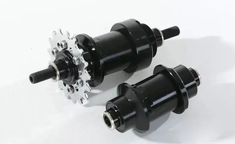 Top 2016 new fixed gear bicycle wheel 700C magnesium alloy one-piece Rueda de bicicleta comes with 17T freewheel 11 Top 2016 new fixed gear bicycle wheel 700C magnesium alloy one-piece Rueda de bicicleta comes with 17T freewheel 11