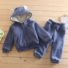 Boys Girls Children Hoodies Winter warm velvet Parkas Baby Sports Suit New 2018 Jacket Sweater Coat & Pants Thicken Kids Clothes цена Boys Girls Children Hoodies Winter warm velvet Parkas Baby Sports Suit New 2018 Jacket Sweater Coat & Pants Thicken Kids Clothes цены онлайн
