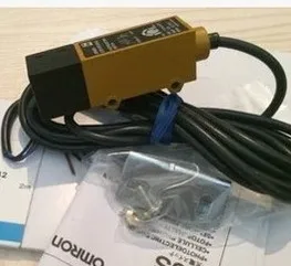 

FREE SHIPPING E3S-DS30B4 Photoelectric switch sensor