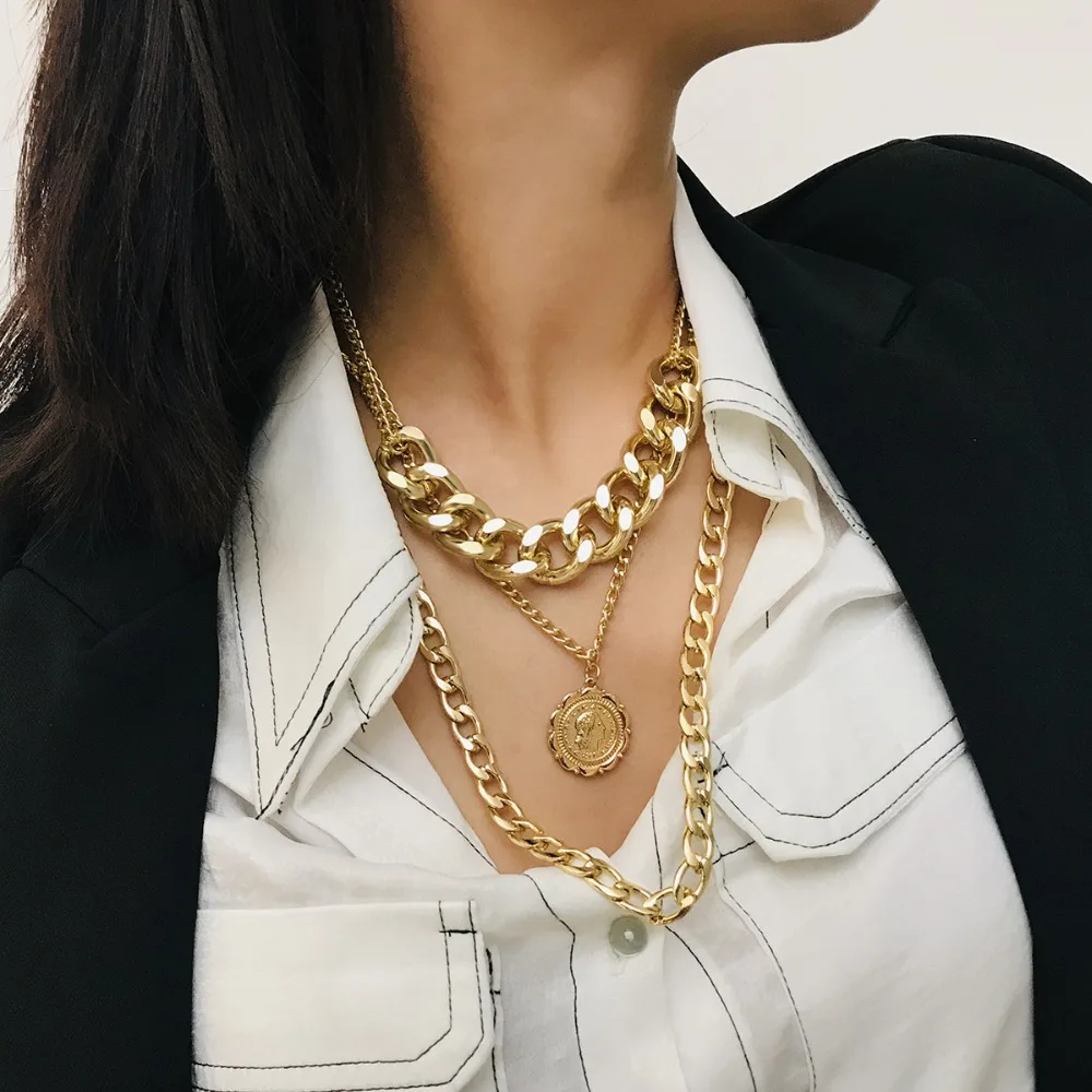 

Exaggerated Punk Pendant Simple Multilayer Ladies Necklace Heavy Metal Texture Queen Embossed Pendant Item Sweater Chain Female