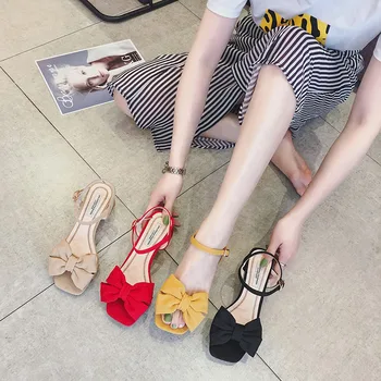 

Spring 2019 new cat-heeled, pointy one-shoe, hollow sandals, high-heeled, suede, rhinestone, one-button women's shoes