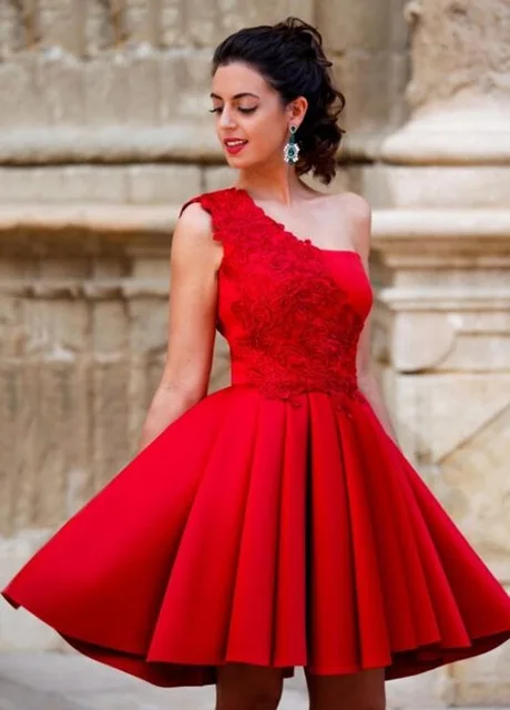 red mini formal dress