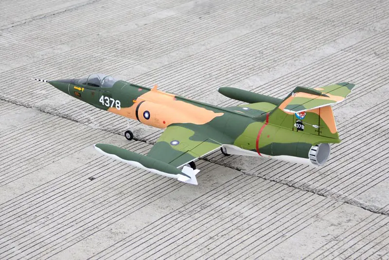 Электрический радиоуправляемый самолет окончательного Би F104 F-104 70 мм edf реактивный самолет 6 S с самонастраиваемым устройством