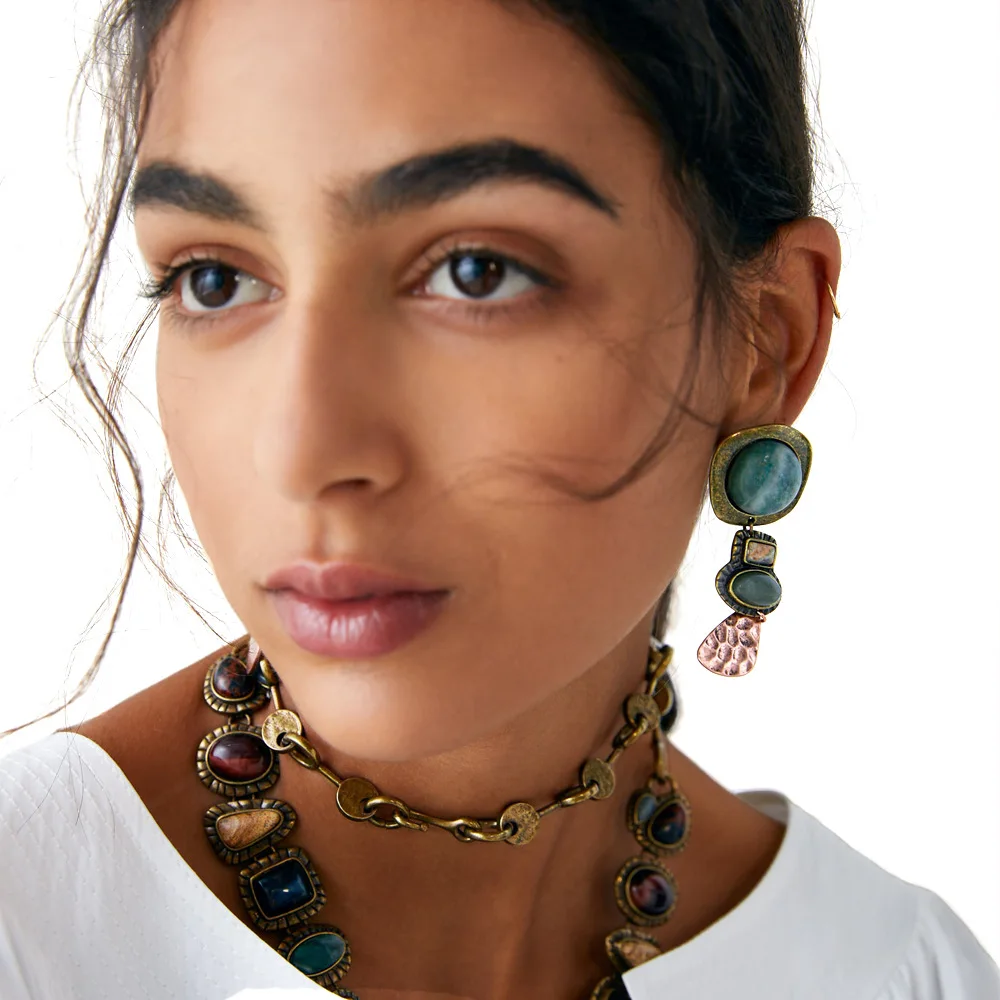 

Bohemian retro gem earrings with new folk style irregularly geometric metal studs for women