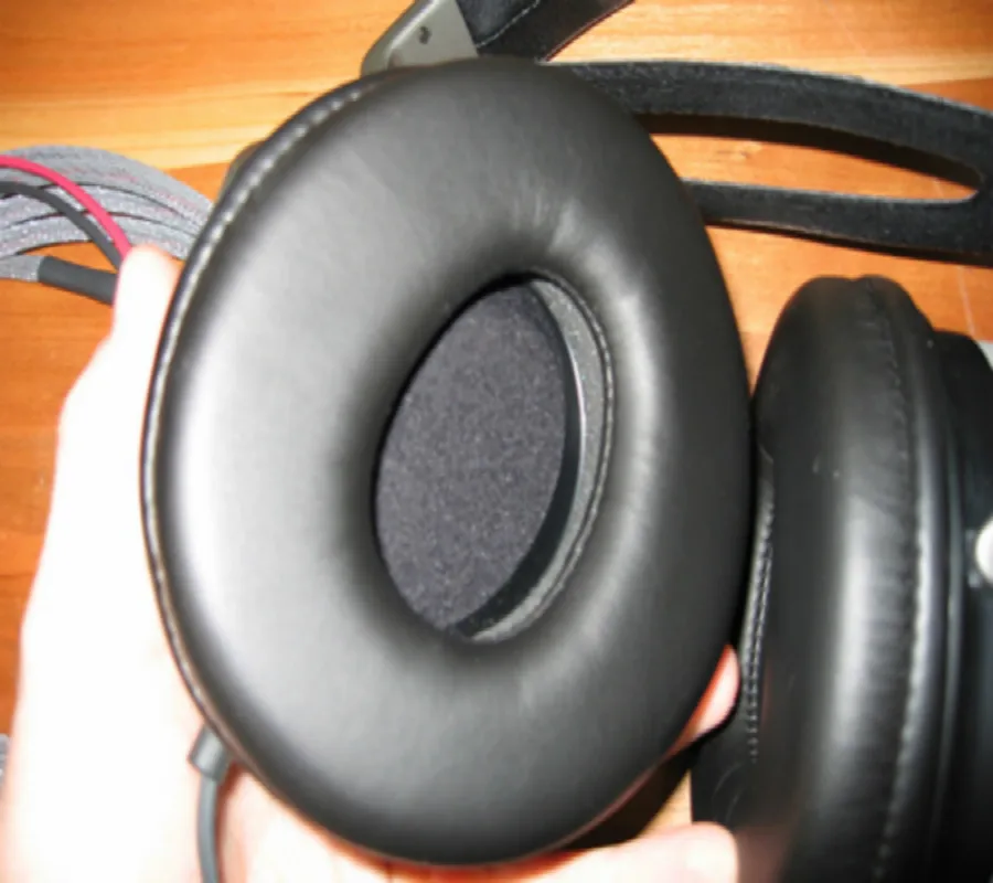 boat active noise cancelling earphones