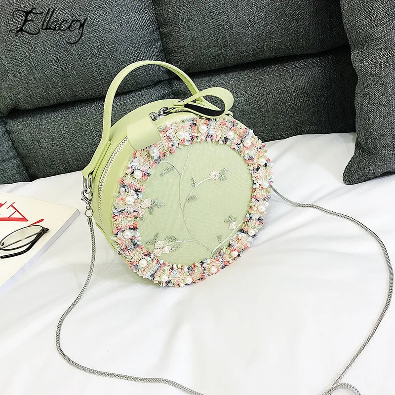 

Women Circular Beautiful Embroidery Shoulder Bag Summer Style Girls Cute Lace Flower Decoration Pearl Messenger Bag Party Bags