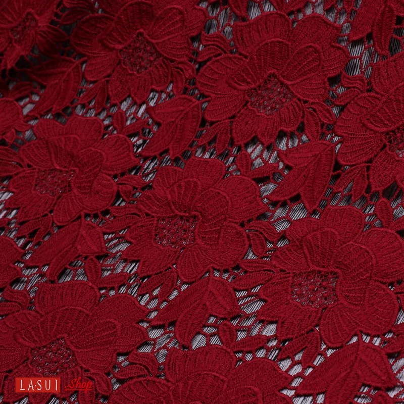 

Two colour Maple leaf hollow 3D flowers Mandarin blue Cardinal Water soluble lace high-grade canonicals Luxuriant pure S0015