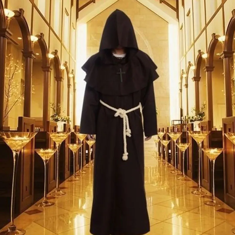 Платье для церкви. Можно ли в церковь в черном платье. Одежда в церковь. Православная женщина в храме. Как одеться в церковь.