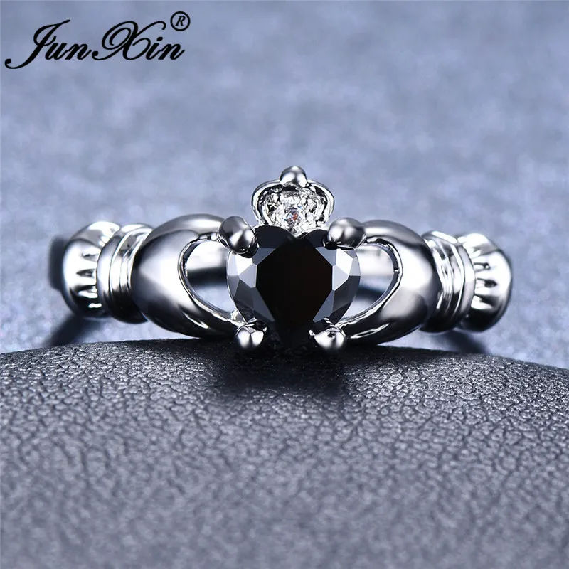 JUNXIN Round Heart Stone Black Rings For Women 925 Silver Filled aaa Zircon Claddagh Ring Female Wedding Bands Boho Jewelry Gift