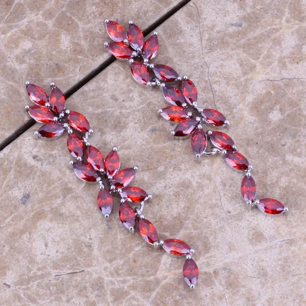 

Distinctive Red Garnet 925 Sterling Silver Drop Dangle Earrings For Women S0193