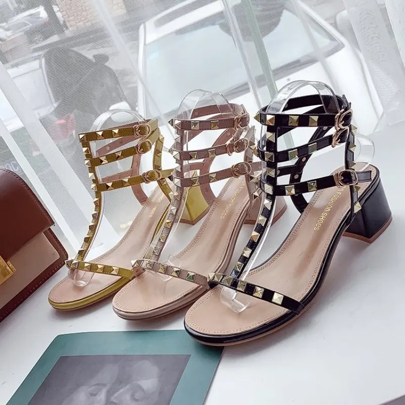 

Gladiator Sandals Women Open Toe Buckle Footwear sexy rivet High heel Sandals Female Casual Studded Shoes Woman Summer 2019