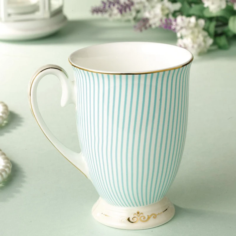 Британский очищенный костяной фарфор кофейные чашки и позолоченные керамические чайные чашки Модный Полосатый Дизайн