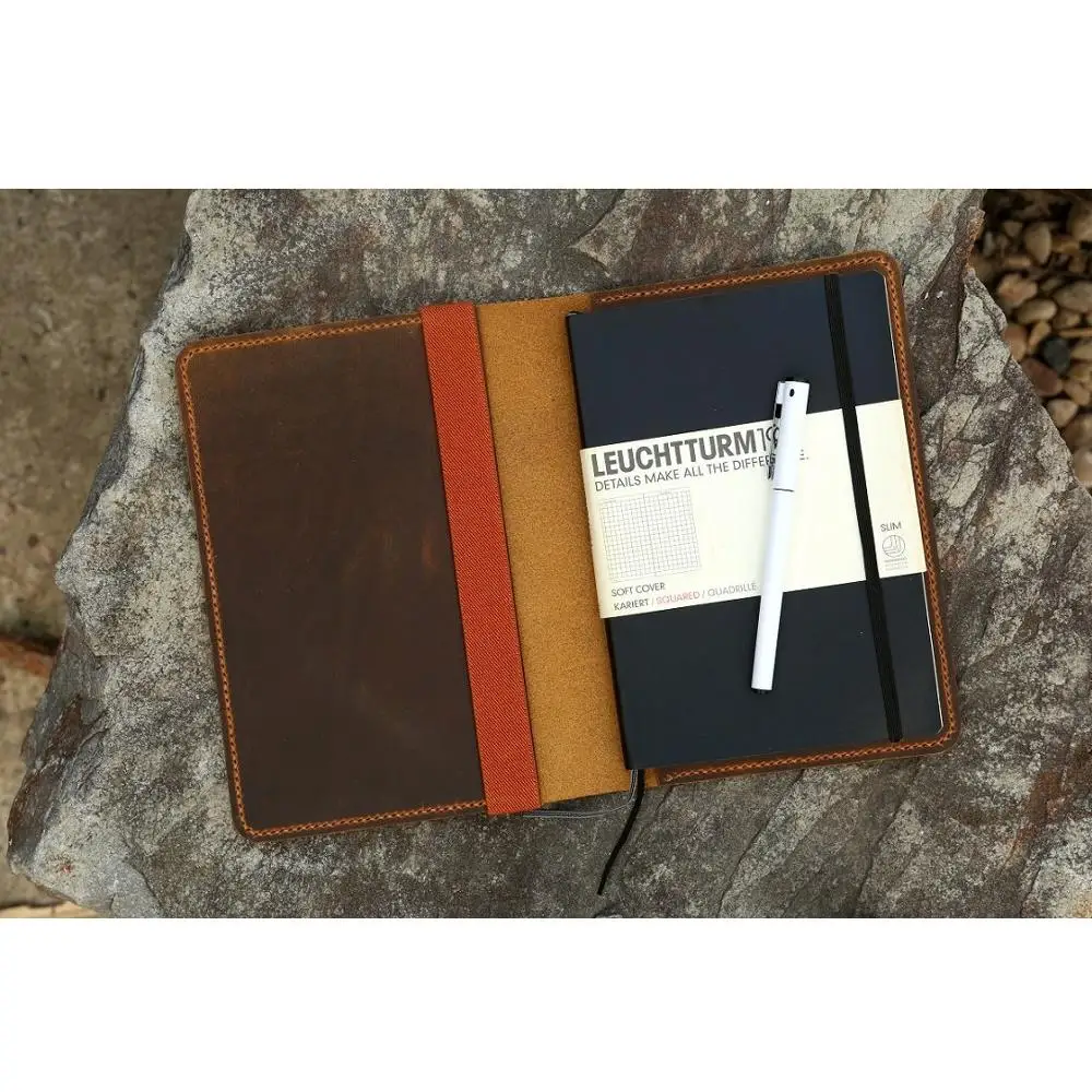 Чехол из потертой кожи для ноутбука Leuchtturm 1917 Medium A5/Leuchtturm1917 кожаный чехол