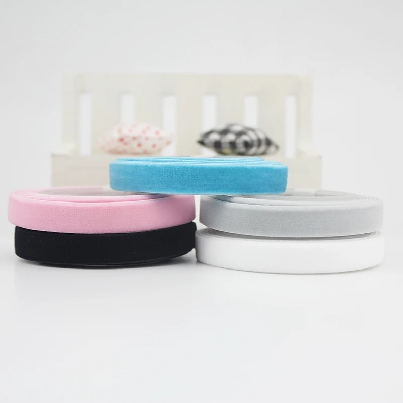 velvet ribbon (3)