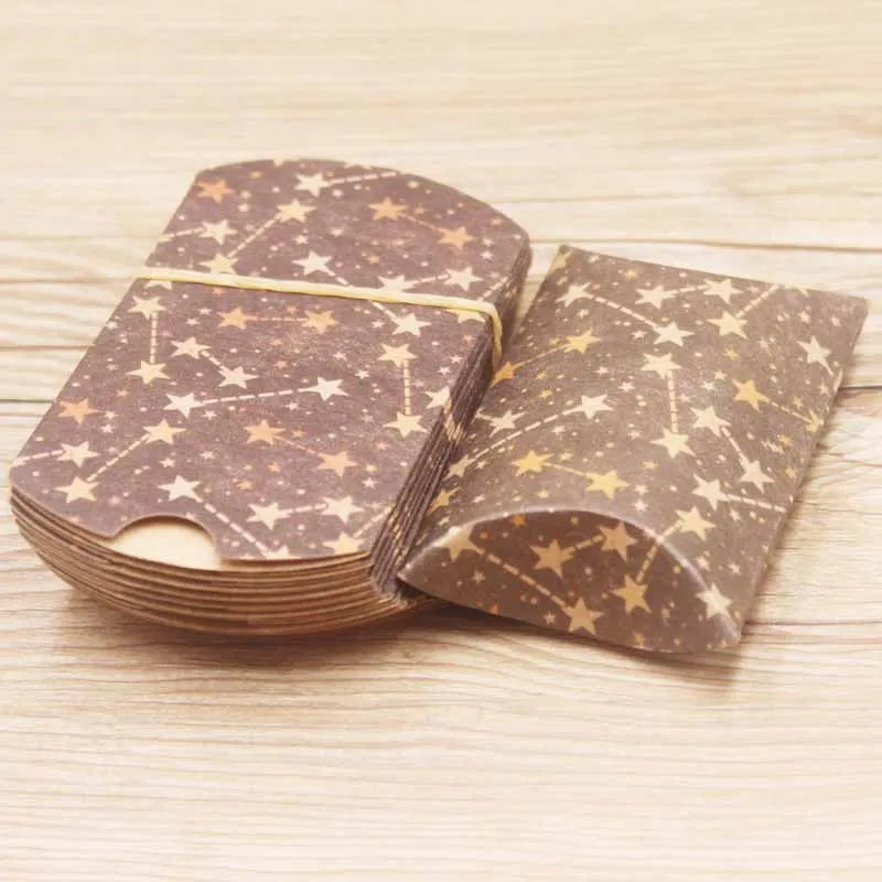 10/20/50pcs white / Kraft Paper Box Pillow  Gift Box Wedding Favor Gift Boxes For Home Baby Shower Kids Birthday Party
