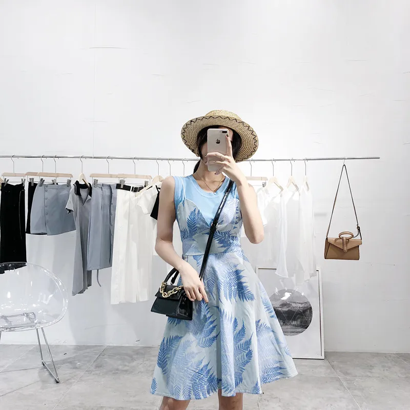 ALPHALMODA/Трикотажный жилет + платье на бретельках комплект из 2 предметов для