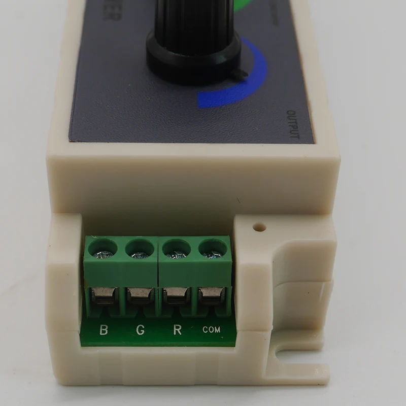 ленточный контроллер. диммер выключатель для диодов зеленый. автопоилка els pet фонтанчик для кошек 1. плавно регулируемый. 000.