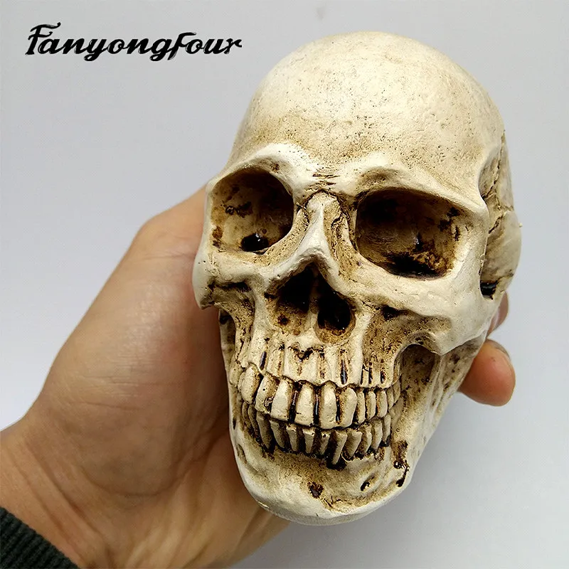 

Skull Silicone Mould Fondant Mould Resin Gypsum Chocolate Candle Mould Free Shipping