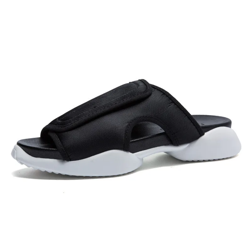 Designer Version Herren Sommer Strand Sandalen Luxus Marke Plattform Casual Schuhe Männer Flache Hausschuhe zapatos hombre chinelo masculino