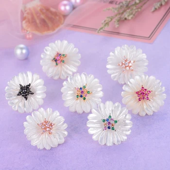 

30*30 mm Beach Style Flower Shape Five-pointed Stars Cubic Zirconia Inlaid Stud Earrings For Women Girls Travelling