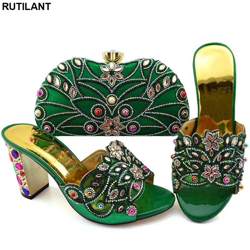 Hoge Kwaliteit Bijpassende Schoenen En Tas Set Versierd Met Strass Vrouwen Schoenen En Tassen Set Italië Sexy Lady party Pompen Hoge Kwaliteit Bijpassende Schoenen En Tas Set Versierd Met Strass Vrouwen Schoenen En Tassen Set Italië Sexy Lady party Pompen