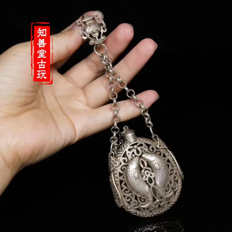 

Antique Old Tibet silver Hollow Pisces Sachet bottle,Tibetan silver seedling silver,handmade crafts/Collection,Free shipping
