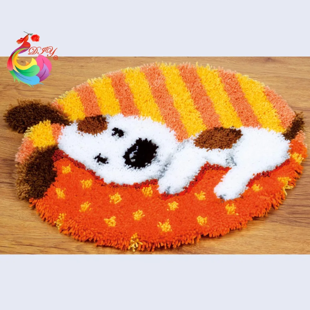 Carpet embroidery Cartoon Dog sets for embroidery stitch thread Latch