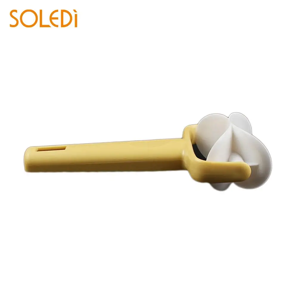 

Round Roller Cutter ABS DIY Dumpling Biscuit Food Kitchen Mold Tool Machine
