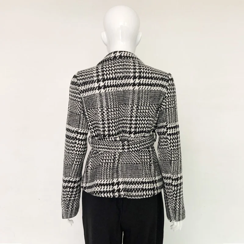 Blazer feminino 2018 New Gray plaid Double-breasted Office lady Blazer Spring Autumn Long sleeve Elegant blazer mujer With belt Blazer feminino 2018 New Gray plaid Double-breasted Office lady Blazer Spring Autumn Long sleeve Elegant blazer mujer With belt