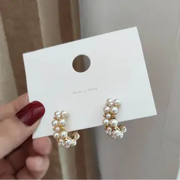 

2019 New Trendy C Shape Earrings For Women Simulated Pearl Beads Elegant Hoop Earrings Vintage Semicircle Pendientes Party Gift