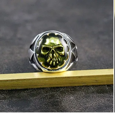 

925 Silver Green Skull Personality Thriller Punk Retro Thai Silver Ring Dark Rock Punk Old Men's Trend