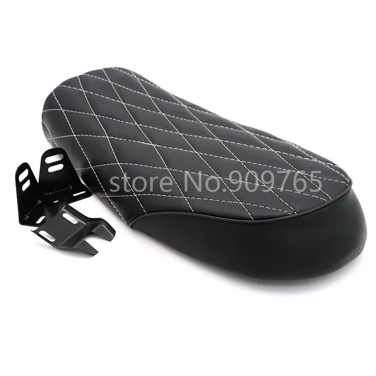 Motorcycle Vintage Diamond Flat Brat Cafe Racer Seat For Kawasaki KZ650B Yamaha RD350 XS650 XT350 BMW R100RS Honda CB750 CL350 Motorcycle Vintage Diamond Flat Brat Cafe Racer Seat For Kawasaki KZ650B Yamaha RD350 XS650 XT350 BMW R100RS Honda CB750 CL350