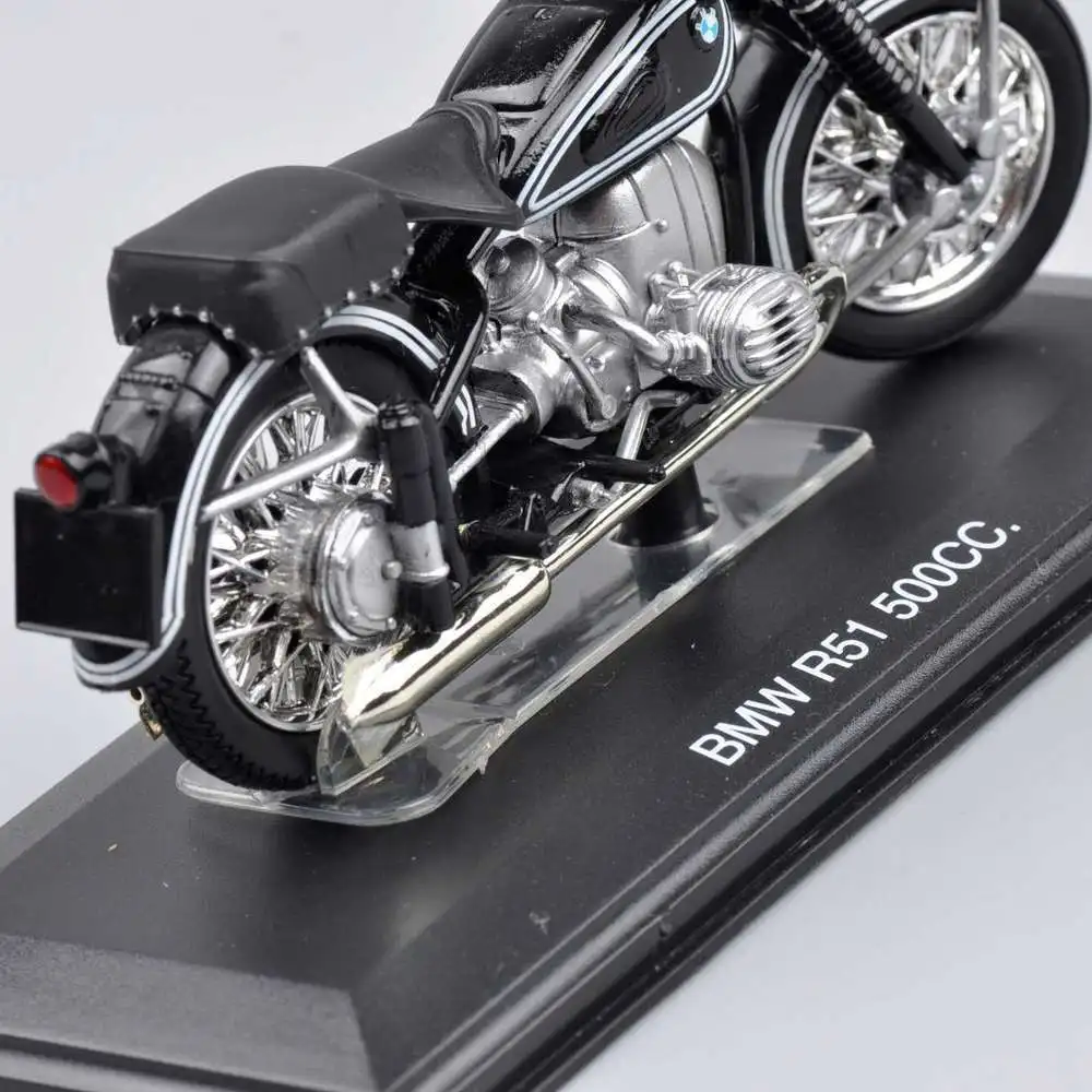 Коллекционная модель мотоцикла Juguetes Mini 1/22 ITALERI литая под давлением черная R51 500cc