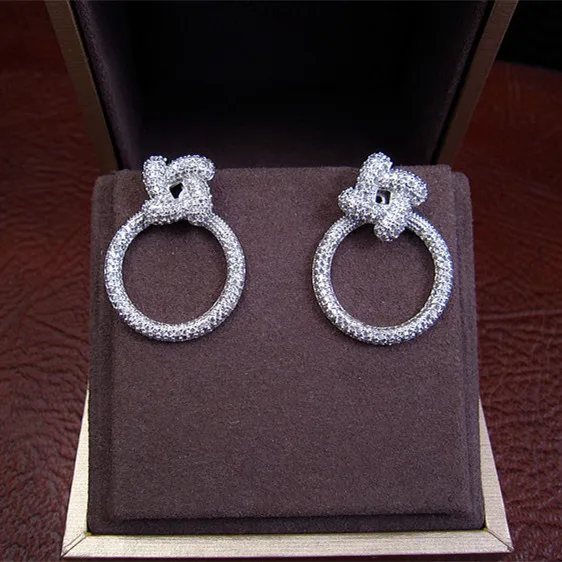 Серьги женские в форме цветка с фианитом 2 шт.|women brand earrings|women earringsbrand earrings |