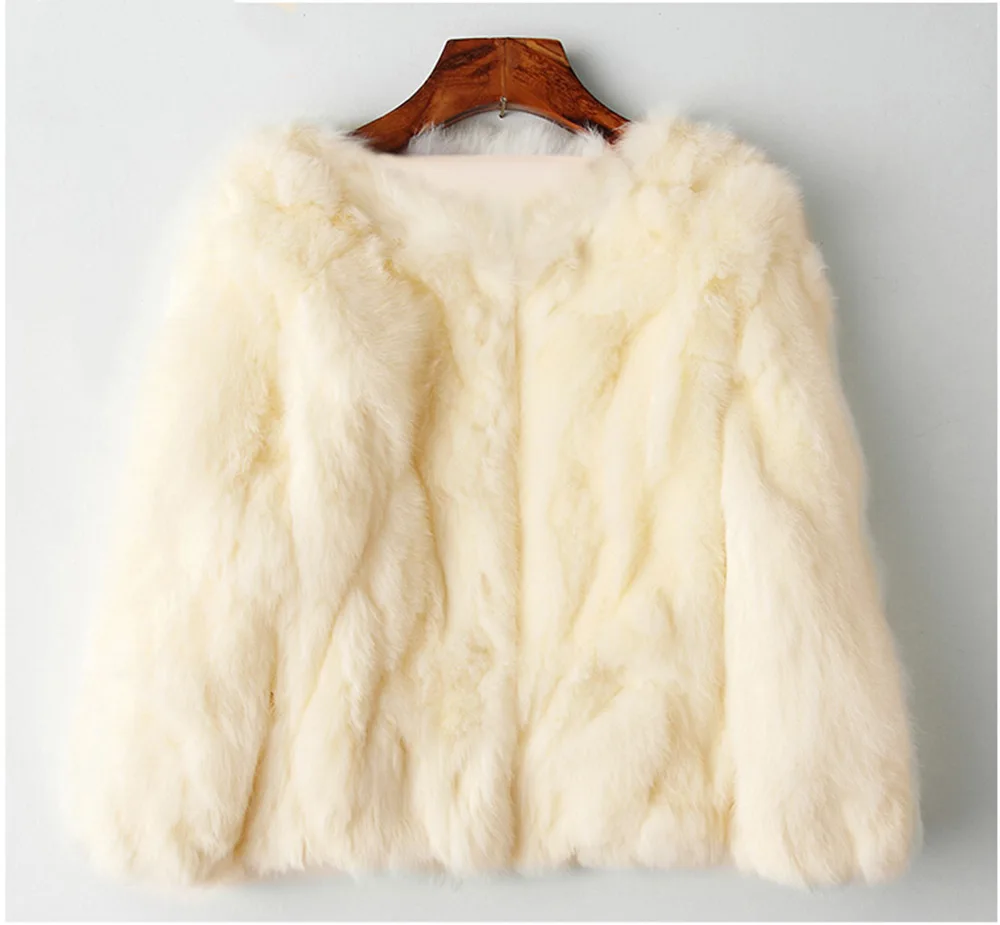 HCYO Autumn Winter Women Short Coat Plus Size Three Quarter Covered Button Slim Fur Coat Casual Jacket Woman Short Coat Warm  (16)