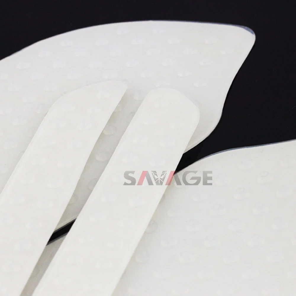 HC6713 Traction tank pads (3)