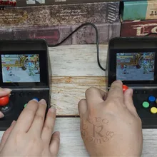 Ретро дизайн игровой консоли 3,0 дюймов Встроенный 520 классические игры, мини игровая консоль, портативная игровая консоль, поддержка аркады