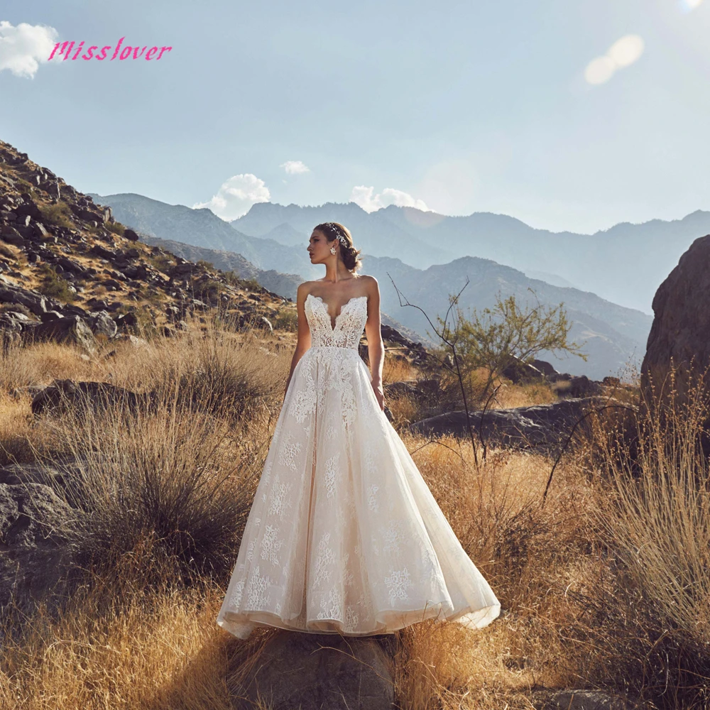 

Luxury lace Vestido De Noiva A-line Bride Wedding Dress 2019 new Bridal Gown Sexy Strapless backless Robe de mariee Court Train