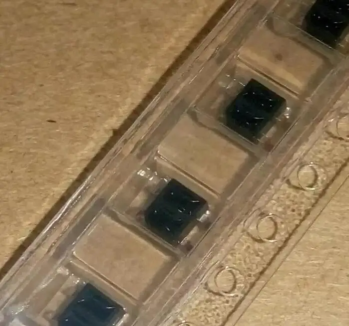 

100pcs/lot 100% new original QRE1113 QRE1113GR SMD4