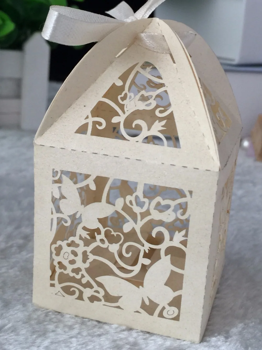 100pcs Laser cut Butterfly wedding gift boxes baby shower candy box